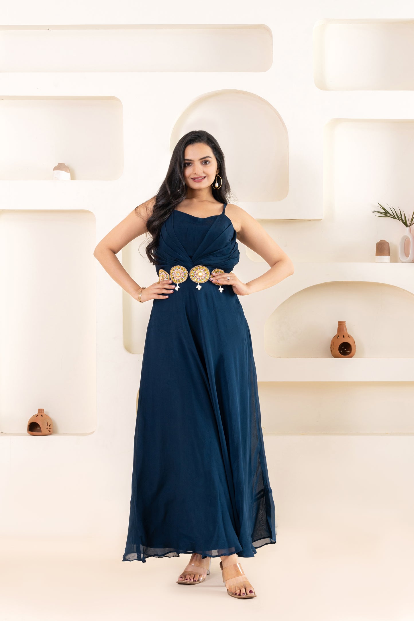 Blue Organza Emnroiderd Gown